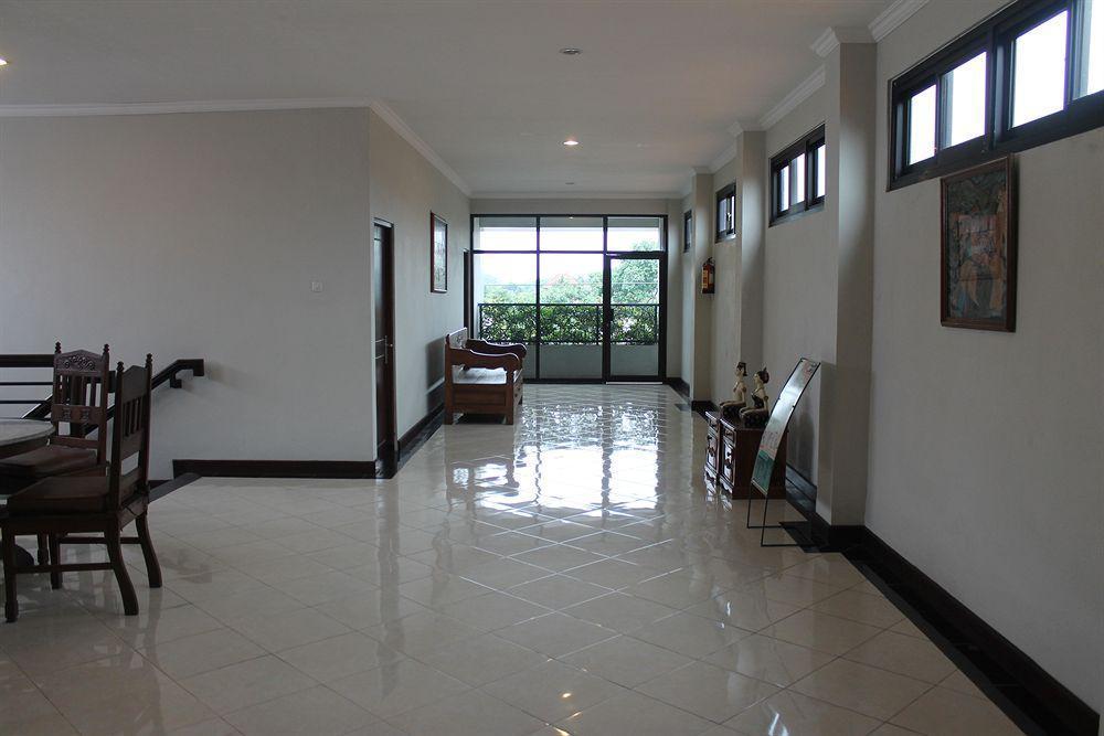 Tasik Jogja Hotel Yogyakarta Exteriör bild